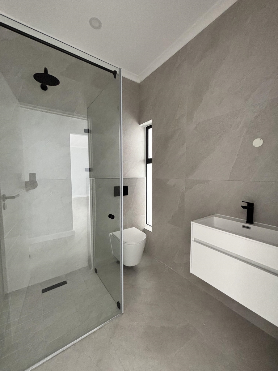 4 Bedroom Property for Sale in Sandown Western Cape